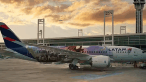 Parceria entre LATAM e Warner leva a magia de Harry Potter aos voos