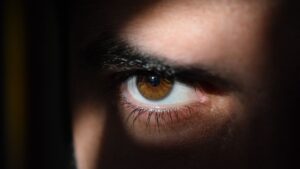 Spywares governamentais são usados para espionar jornalistas e opositores