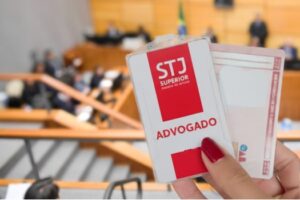 Em nome da representatividade, OAB quer que STJ adote a designação "advogada" em crachás