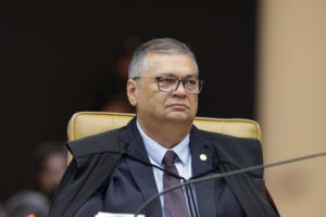 Dino determina prazo de quinze dias para governo de SP e União apresentarem plano de ações contra crise ambiental no estado