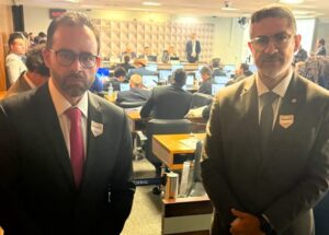 Em defesa das prerrogativas da advocacia, procuradores da OAB acompanham CPMI do INSS