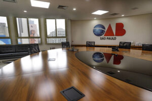 OAB-SP aciona PF contra esquema ligado ao golpe do falso advogado após identificar mais de 200 mil acessos indevidos a processos