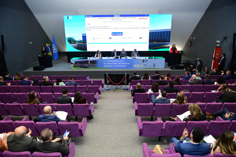 Foco na primeira instância: Congresso que reuniu ministros do STJ e juízes estaduais e federais termina com aprovação de 257 enunciados