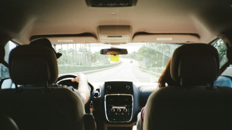 Amigo secreto automotivo: 5 presentes de Natal para quem ama carros