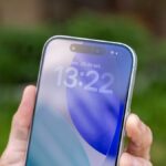 Cansou do Liquid Glass? iOS 26.2 permite diminuir efeito na tela de bloqueio