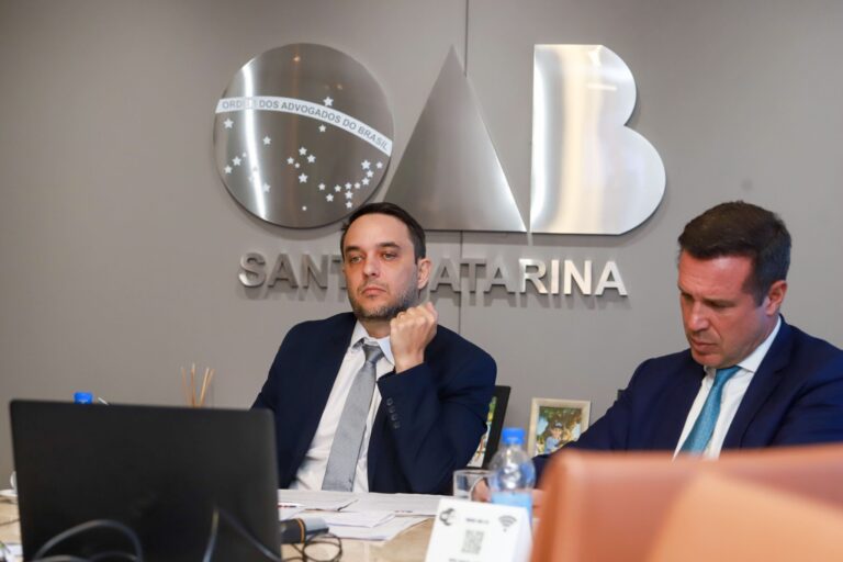 OAB-SC reage contra blindagem de ministros do STF e aumento do fundo partidário pelo Congresso Nacional para quase R$ 5 bilhões