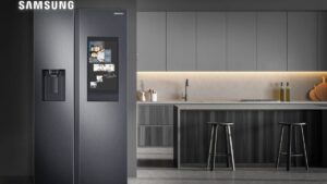 Mulher é levada ao hospital após ver propaganda em geladeira da Samsung; entenda