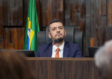 CCJ da Alerj aprova projeto que pede revogação da prisão de Rodrigo Barcelar