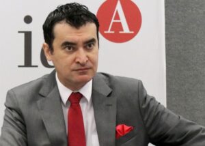 USP demite professor de Direito Alysson Mascaro após processo que apurava acusações de assédio e abuso sexual