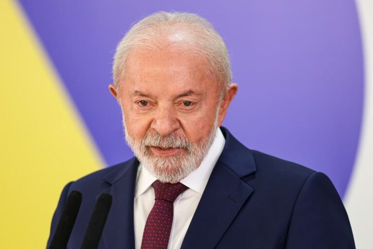 Lula sanciona reajuste de 8% para servidores do Judiciário federal em 2026 e veta reajustes de 2027 e 2028