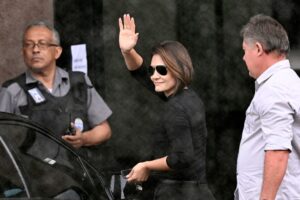 Moraes autoriza visita de Michelle e filha a Bolsonaro e determina que PF fiscalize marmitas