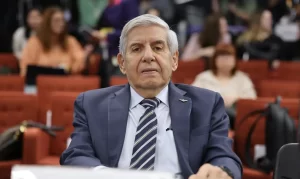 Moraes manda General Heleno passar por perícia médica em 15 dias