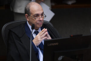 Corregedoria não pode abrir inquérito de ofício contra juiz, decide STJ