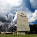 Aposentadorias e salários são impenhoráveis, exceto quando dívida é de natureza alimentar, decide TST