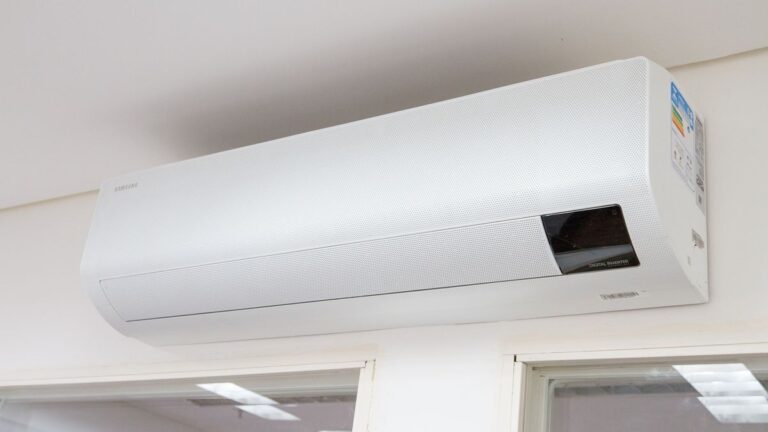 Ar-condicionado sem vento da Samsung funciona mesmo? Veja como é na prática