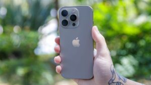 Quais iPhones devem receber o iOS 27 em 2026?