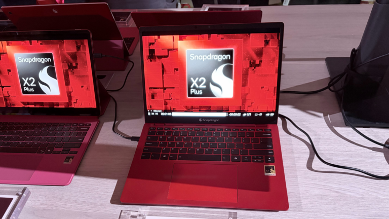 Qualcomm revela CPUs Snapdragon X2 Plus com até 10 núcleos e 80 TOPS em IA