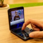 Samsung planeja "irmão" do Galaxy Z Flip com design inédito, sugere patente