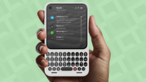Saudades do Blackberry? Celular com teclado rouba a cena na CES 2026