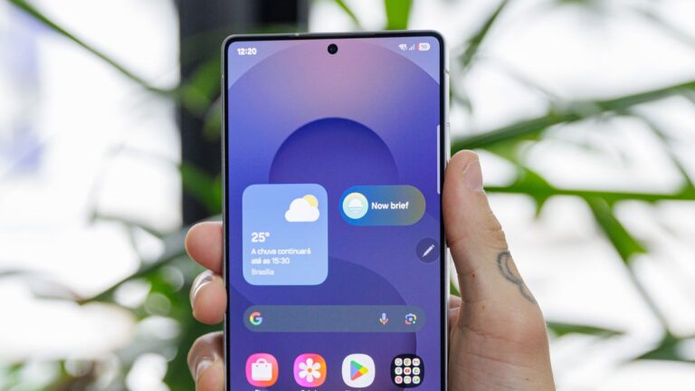 Tela do Galaxy S26 Ultra será tão dura que não vai precisar de película, diz lea