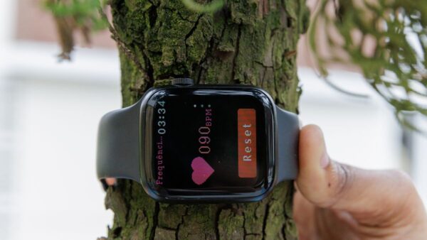 Como o smartwatch mede seu nível de estresse e por que esse dado é importante?