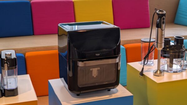 Elgin anuncia air fryer gigante de 16 litros, mixer com ralador e mais; confira