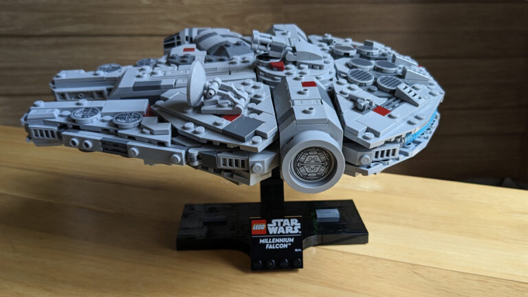Por que acho que os navios de tamanho médio de Star Wars são o melhor presente de Lego para adultos