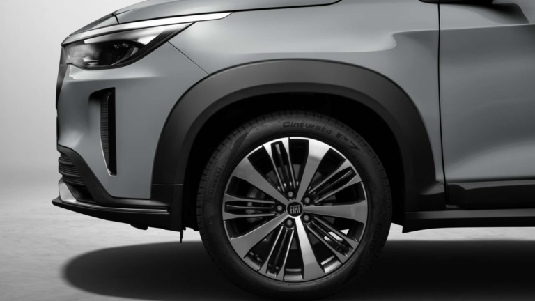 Próxima geração do Fiat Fastback terá traços do Panda e do Basalt