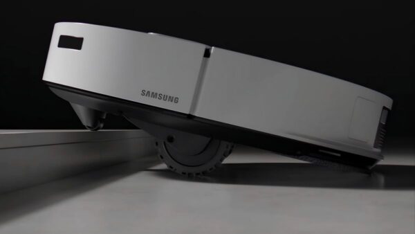 Robô "Ultra" da Samsung usa vapor de 100°C e IA para limpar o chão