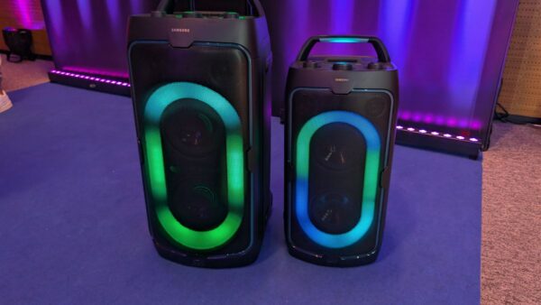 Samsung lança caixas de som com 18h de bateria no Brasil; veja preços