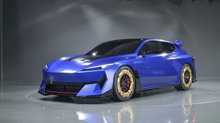 Subaru descobre como fazer carro elétrico ter câmbio manual e embreagem