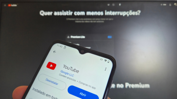 YouTube acaba com brecha para reproduzir vídeos em segundo plano sem o Premium
