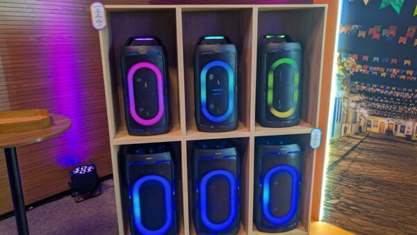 Comprou e não gostou? Samsung vai reembolsar valor gasto em novas caixas de som