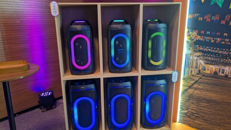 Comprou e não gostou? Samsung vai reembolsar valor gasto em novas caixas de som