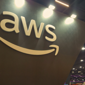 AWS sofre instabilidade após início de conflito no Oriente Médio