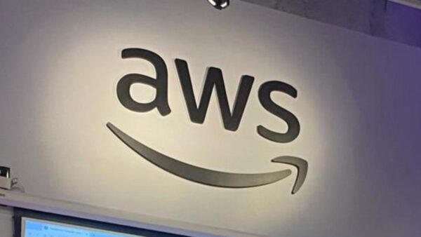 Drone atinge data centers da AWS no Oriente Médio e derruba nuvem