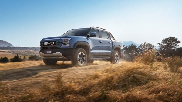 BYD derruba preço de picape híbrida para desafiar reinado da Maverick