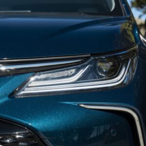 Toyota derruba preços do Corolla para frear avanço do King