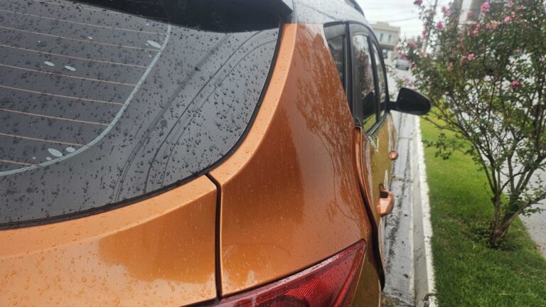 Golpe da porta aberta: veja como evitar furto e roubo do carro