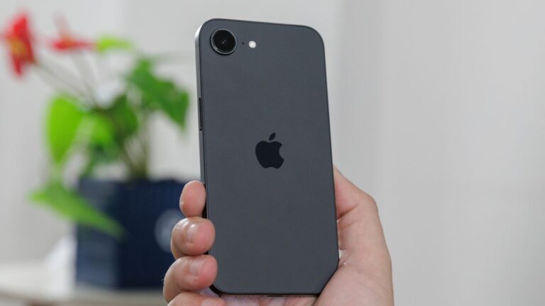 Magalu faz queima de iPhone 16e; iPhone barato da Apple vale a pena em oferta