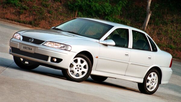 Quanto custaria um Vectra hoje, com a correção da inflação?
