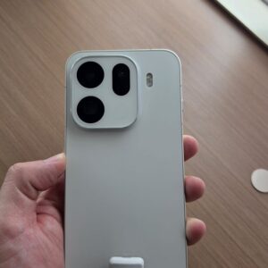 OPPO Find X9 Pro com cupom e parcelamento em 12x; modelo referência em câmera