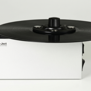 Mini máquina de lavar vinil tem função automática e sai por R$ 1.700