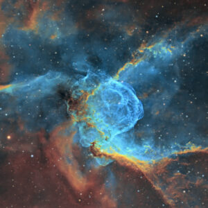 Astrofotógrafo espia o Capacete de Thor brilhando a 15.000 anos-luz de distância em foto espetacular