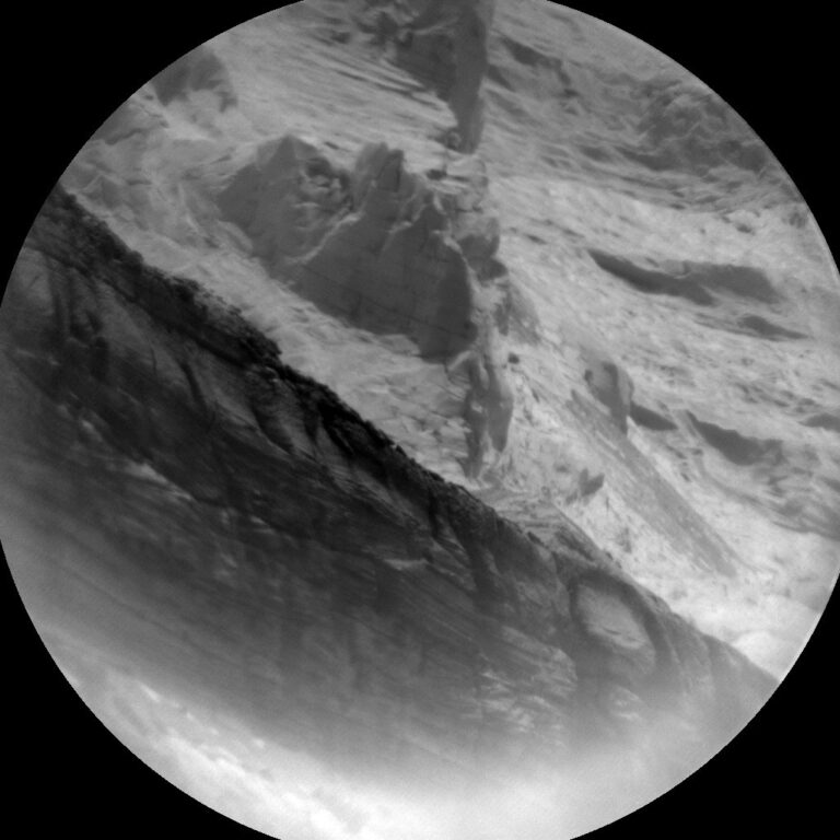 Curiosity Blog, Sols 4838-4844: Resumindo o terreno da caixa