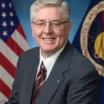 Eu Sou Ártemis: Paul Boehm