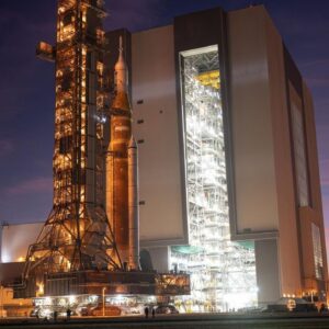 NASA repara foguete Artemis 2 e continua de olho no lançamento lunar em abril