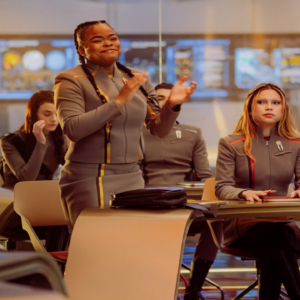 Os criadores da 'Starfleet Academy' falam sobre como trazer uma peça americana do século 20 para 'Star Trek' do século 32 (entrevista)