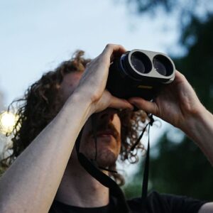 Preços de venda no início da primavera em equipamentos de observação do céu