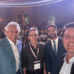 Ratinho Júnior e Zema assombram domínio de Flávio Bolsonaro à direita